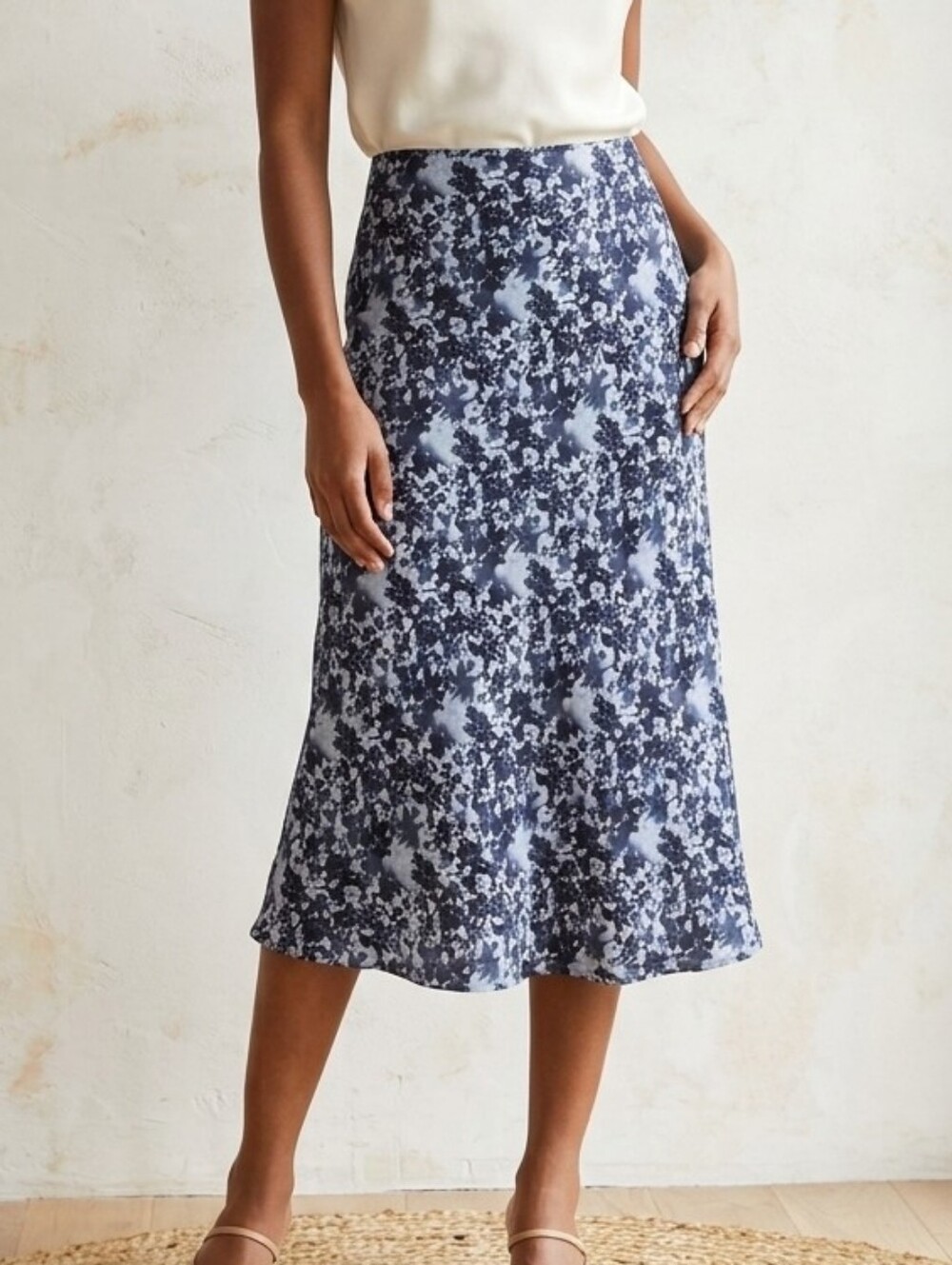 Vintage Gloria Vanderbilt 90s Navy & White Floral Midi Skirt Whimsigoth Grunge L